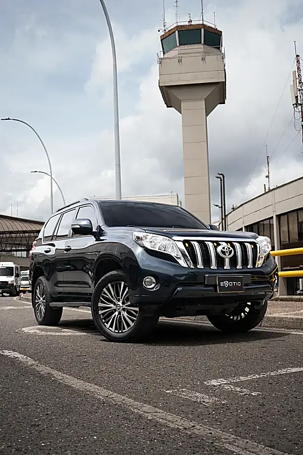 Toyota Prado TXL, véhicule Executive de Kino Congo pour l'expérience VIP à Kinshasa
