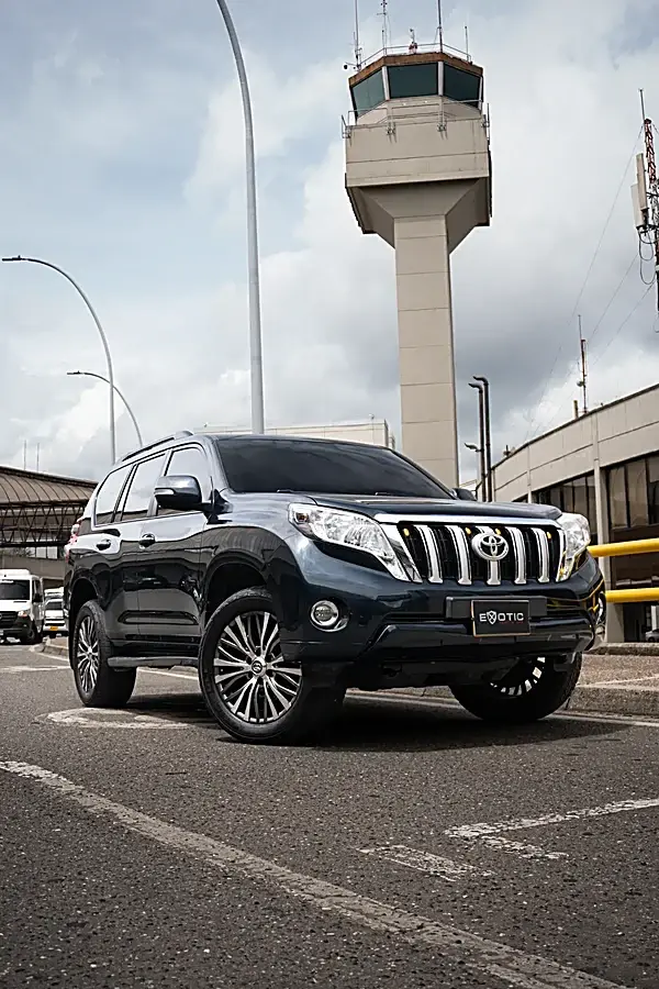 Toyota Prado TXL, véhicule Executive de Kino Congo pour l'expérience VIP à Kinshasa